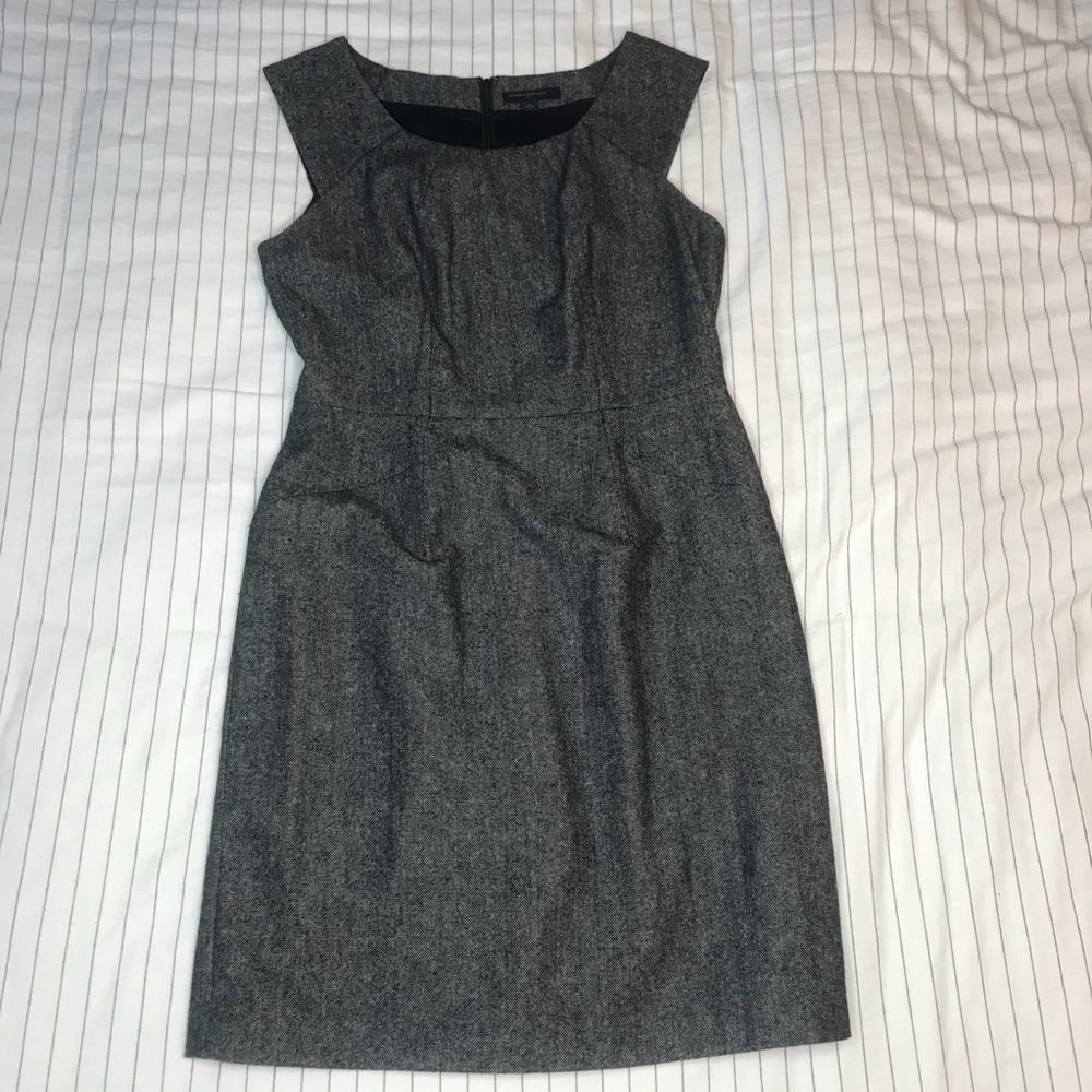 Banana Republic Gray Tweed Fitted Dress